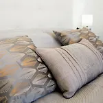 Luxury Senator Apartment *